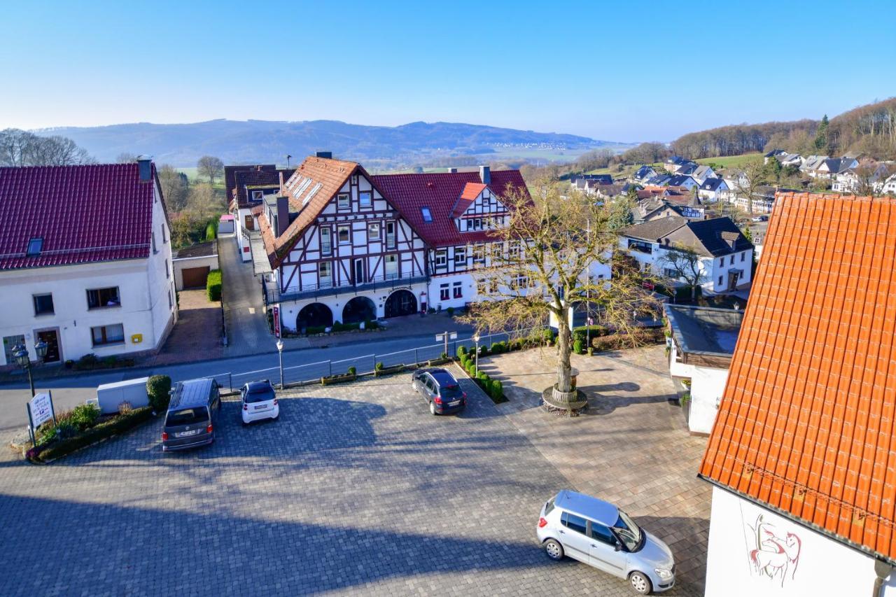 Hotel Zur Post Balve Esterno foto
