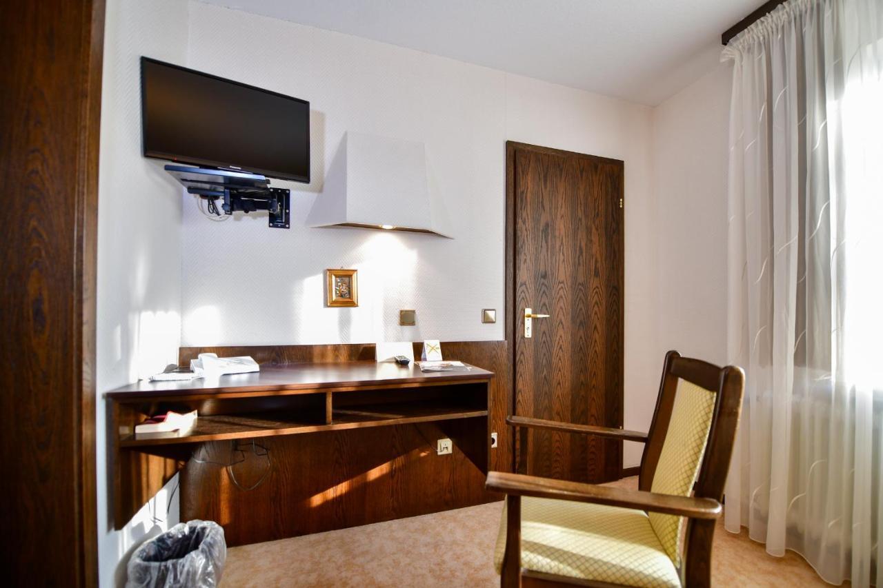 Hotel Zur Post Balve Esterno foto