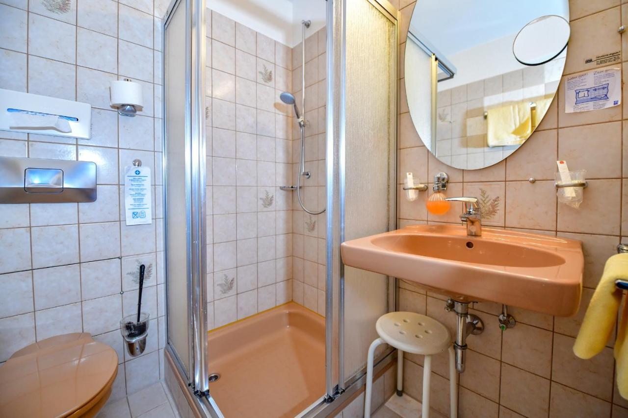 Hotel Zur Post Balve Esterno foto