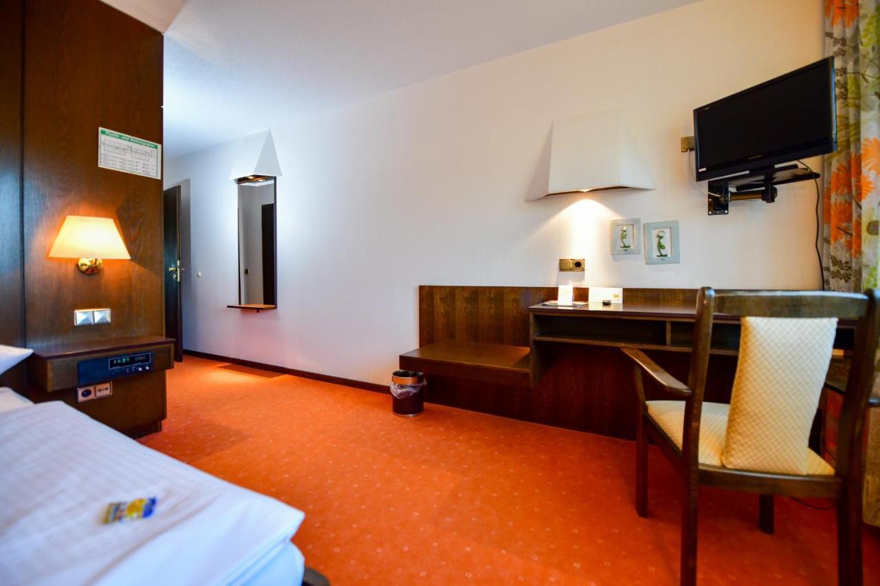 Hotel Zur Post Balve Esterno foto