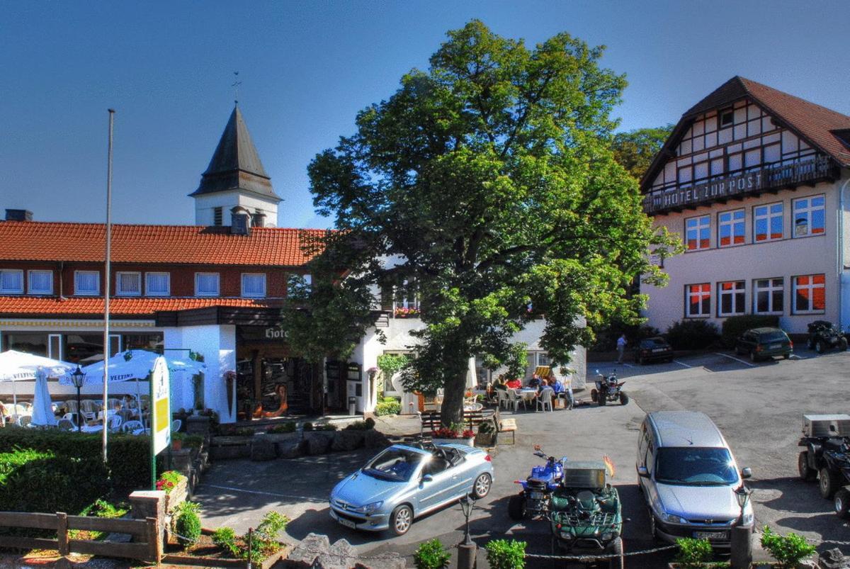 Hotel Zur Post Balve Esterno foto